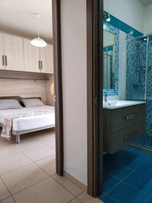 App Girasole 1A 300 Metri Dal Mare In Salento Apartment Torre San Giovanni Ugento Bagian luar foto