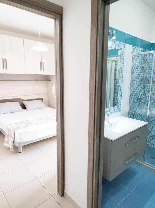 App Girasole 1A 300 Metri Dal Mare In Salento Apartment Torre San Giovanni Ugento Bagian luar foto