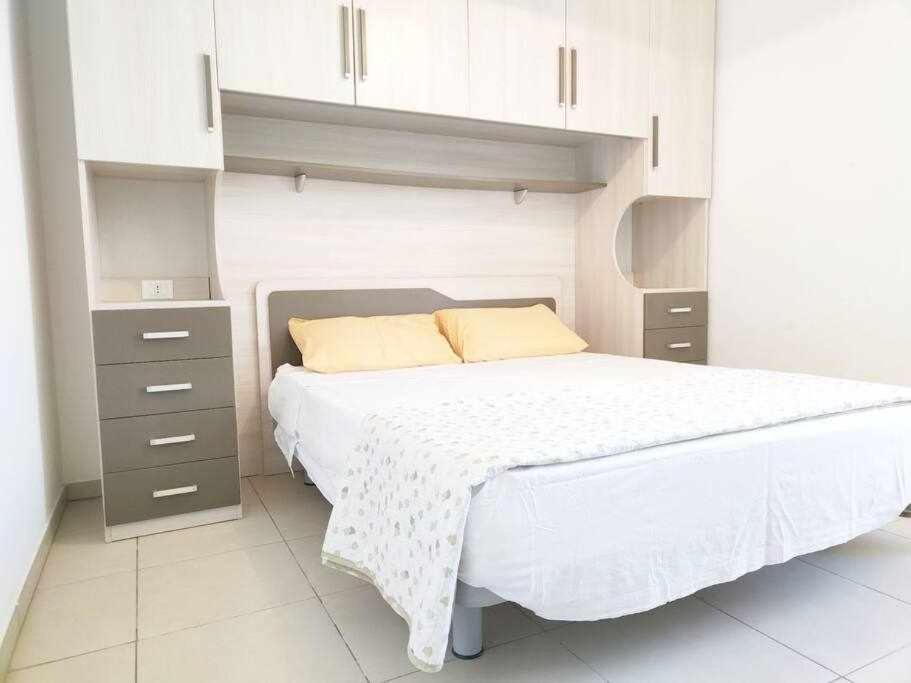 App Girasole 1A 300 Metri Dal Mare In Salento Apartment Torre San Giovanni Ugento Bagian luar foto