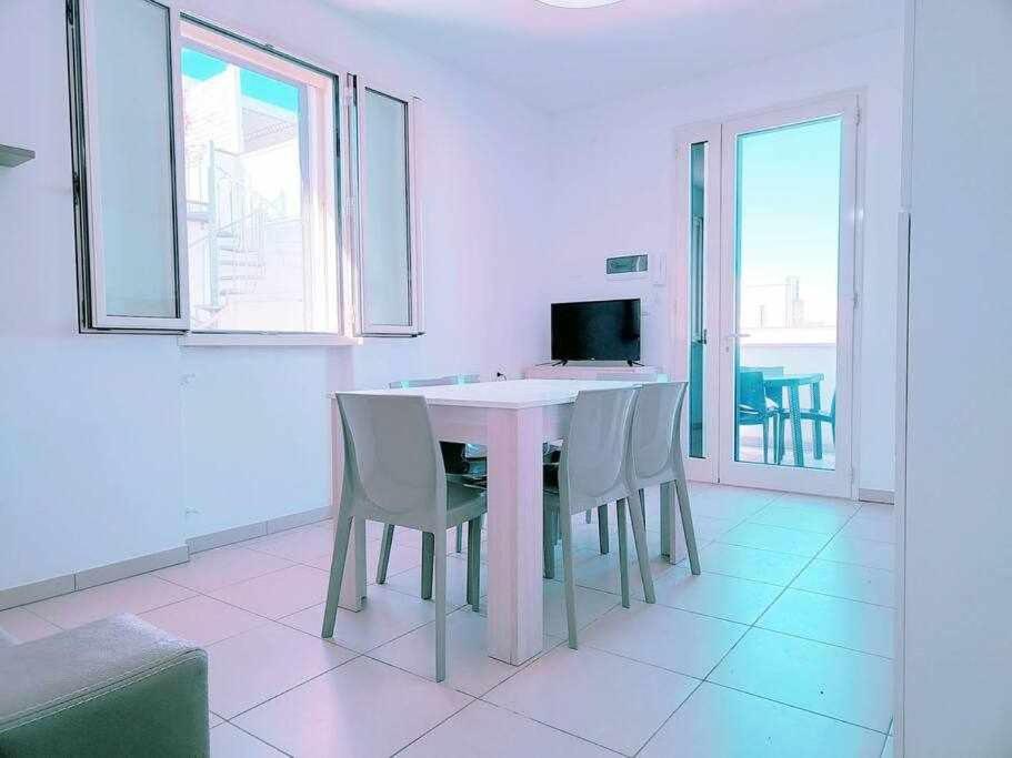 App Girasole 1A 300 Metri Dal Mare In Salento Apartment Torre San Giovanni Ugento Bagian luar foto