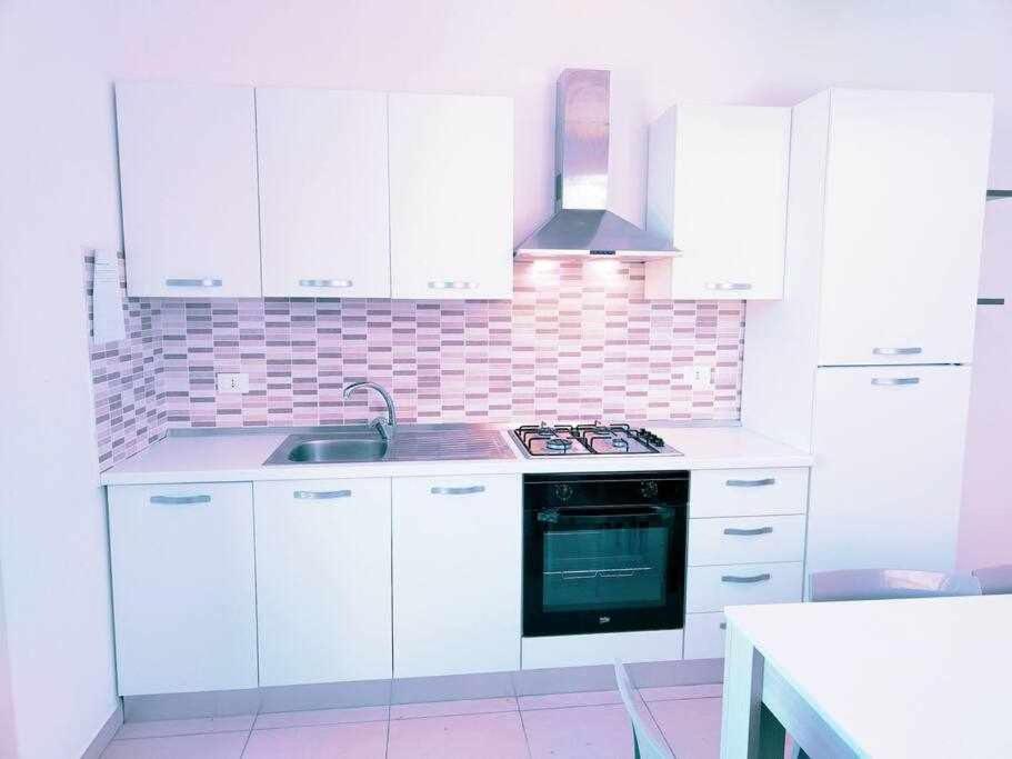 App Girasole 1A 300 Metri Dal Mare In Salento Apartment Torre San Giovanni Ugento Bagian luar foto